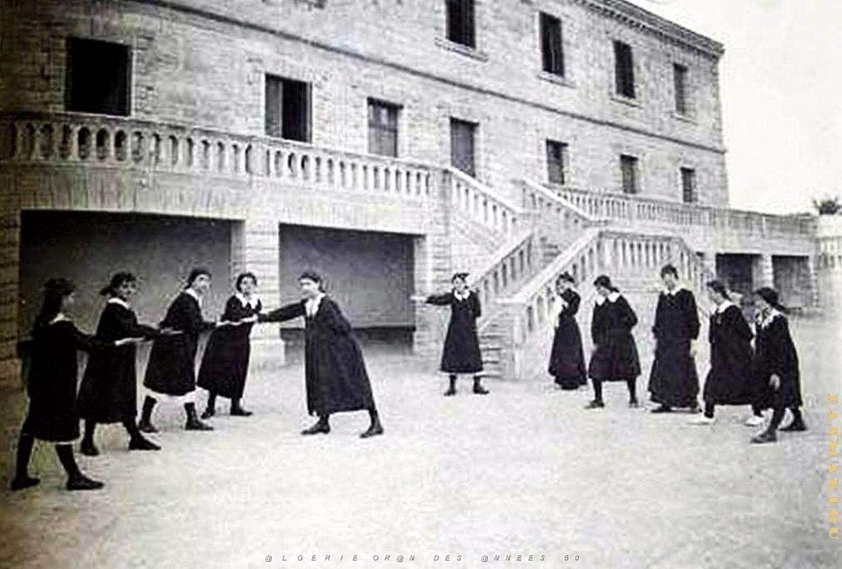 Gambetta- Institution Mouterde - 16.jpg
